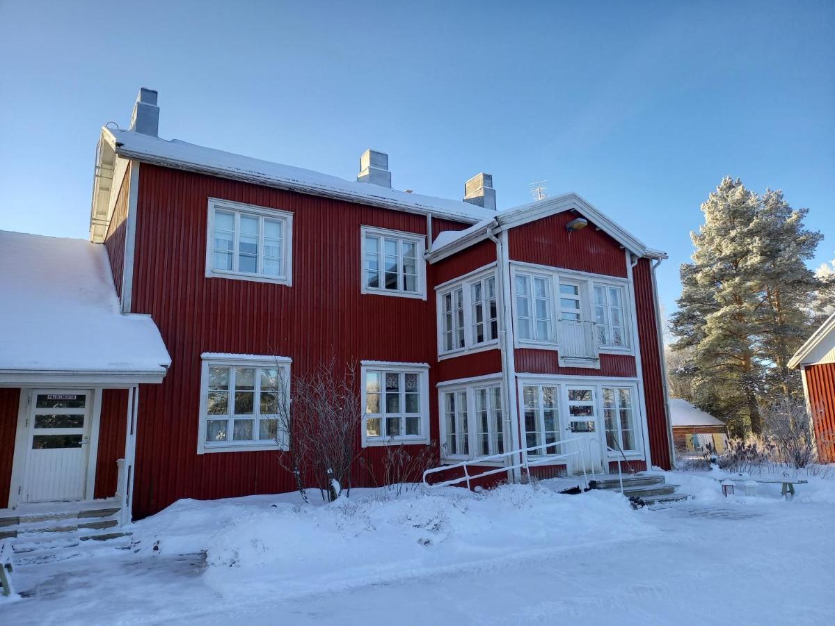 Opintola Bed & Breakfast Norinkyla Екстер'єр фото