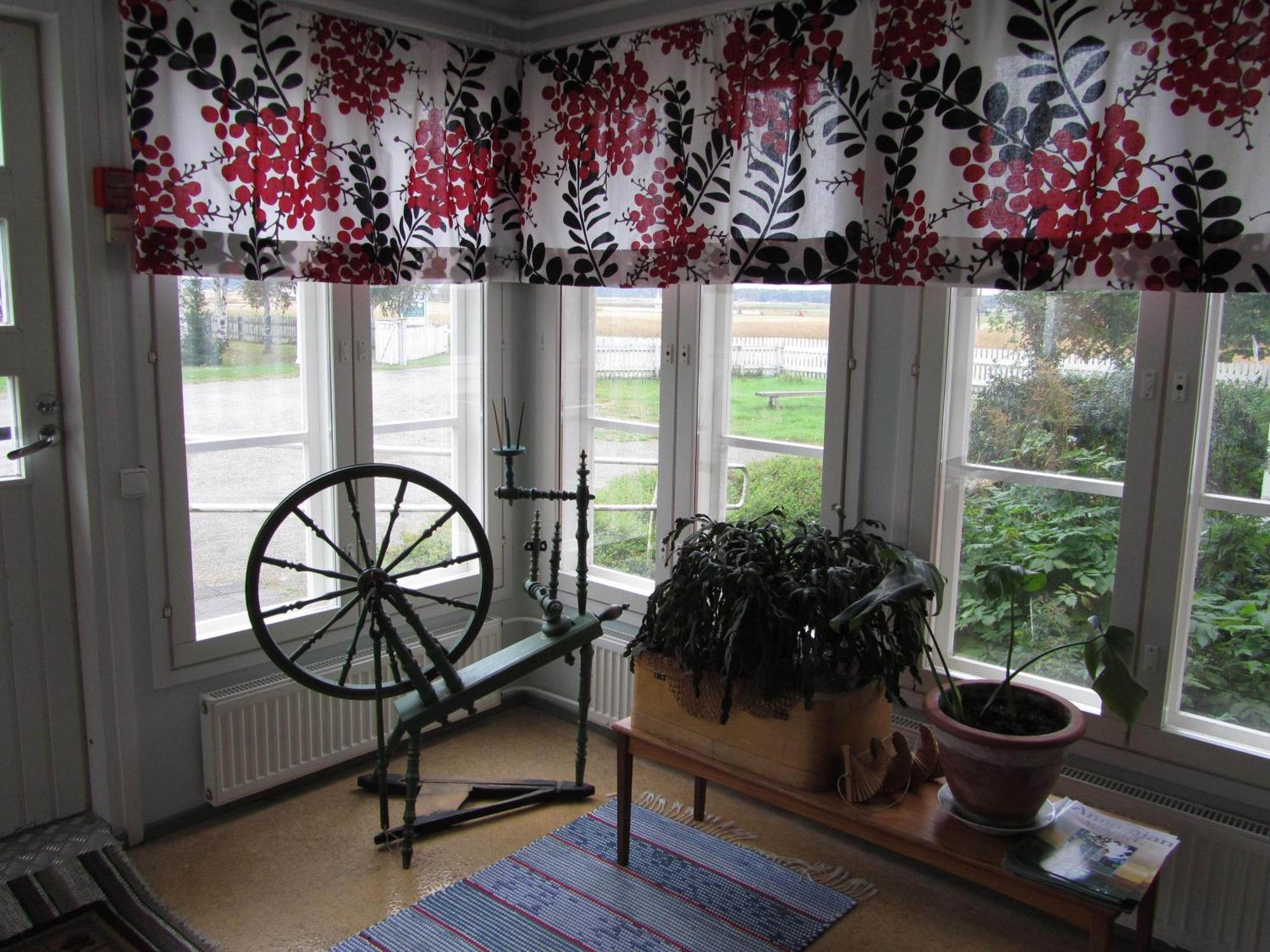 Opintola Bed & Breakfast Norinkyla Екстер'єр фото